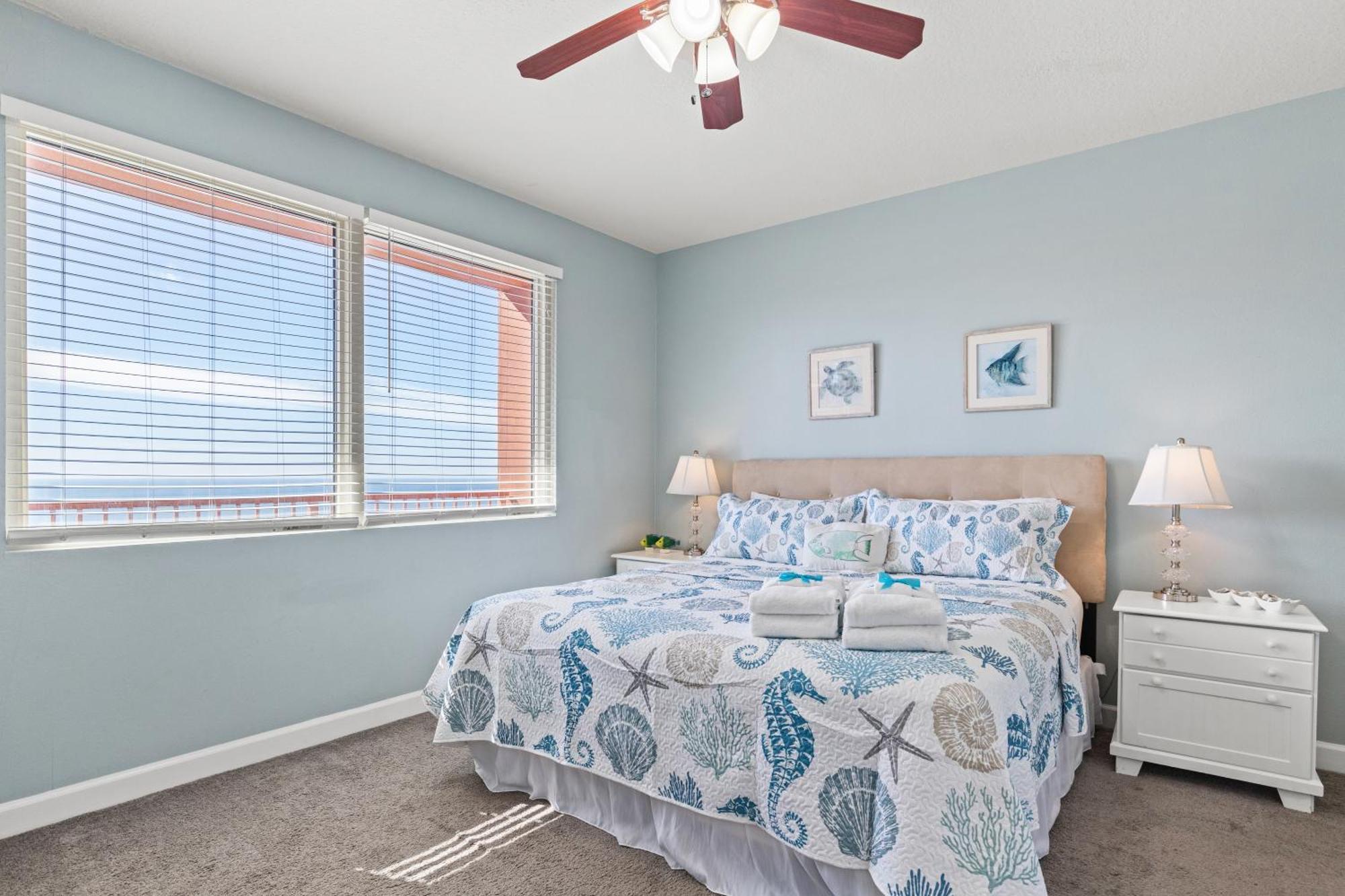 Penthouse With Beautiful Beach Views! 1 Bedroom, 2 Bathroom Penthouse! Panama City Beach Eksteriør bilde
